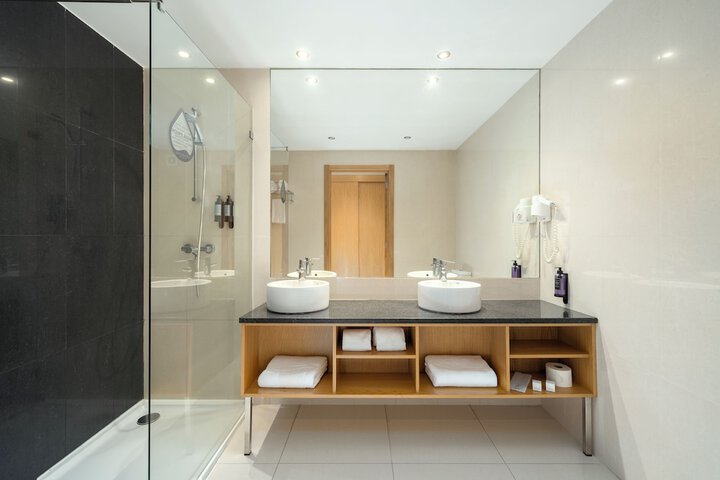 Clean Restrooms