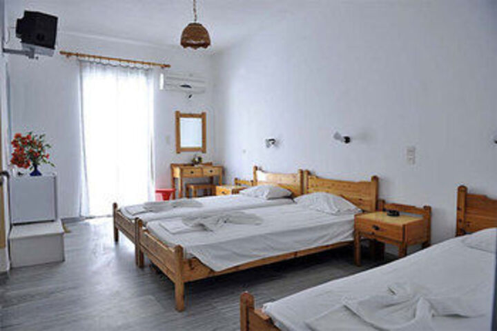 Room 5 of 15