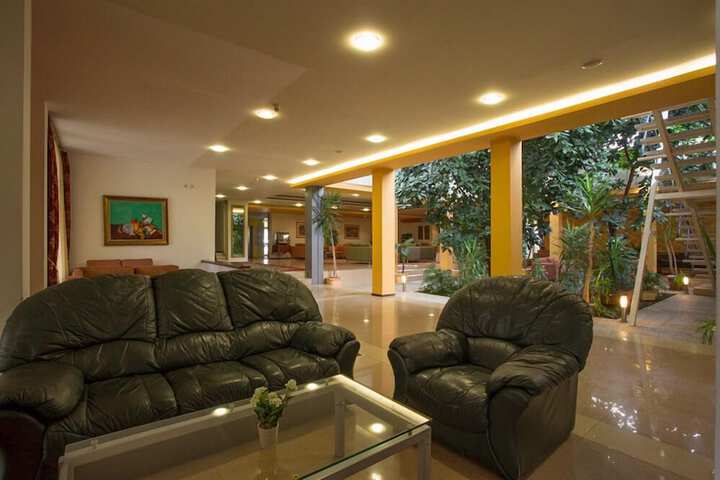 Hotel Interior 6 of 48