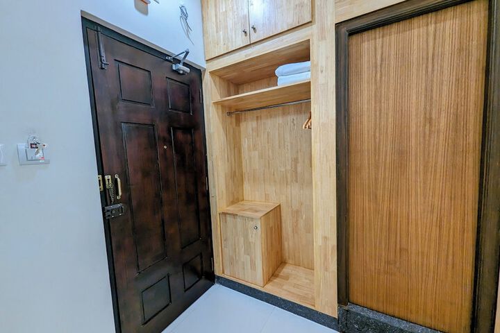 Room 15 of 52
