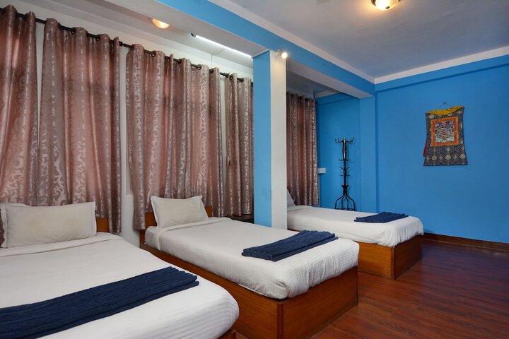 Room 15 of 34