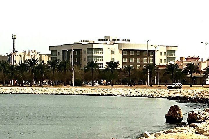 Golden Garden Al Corniche Hotel