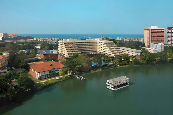 Hotel 85 of 89