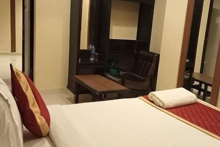 Room 16 of 25