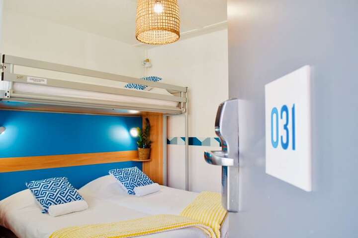 Room 19 of 130