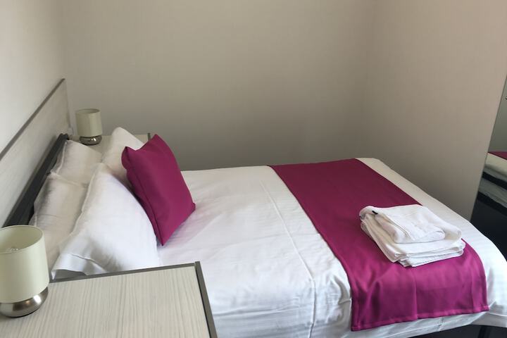 Room 3 of 23