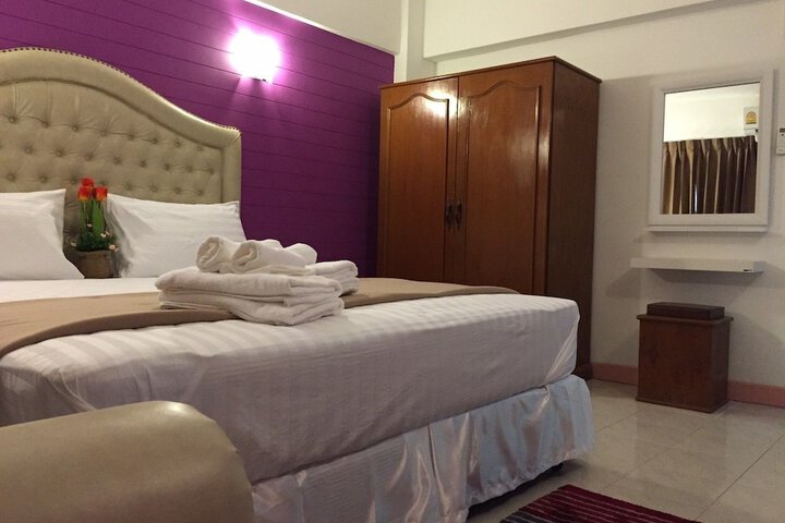 Room 17 of 54
