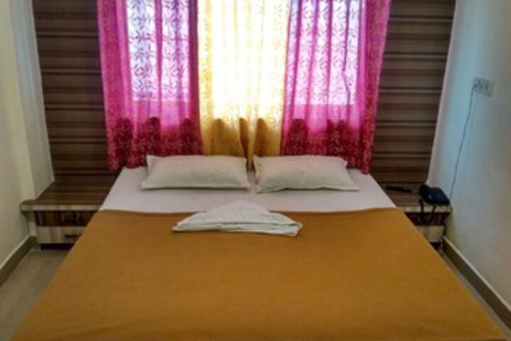 Room 18 of 19
