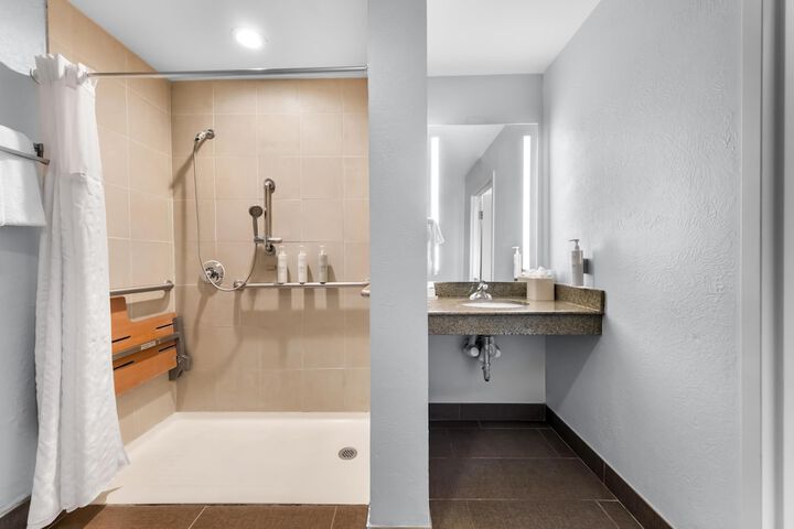 Bathroom shower