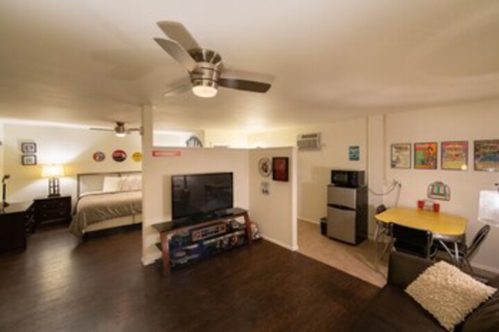 Room 4 of 21