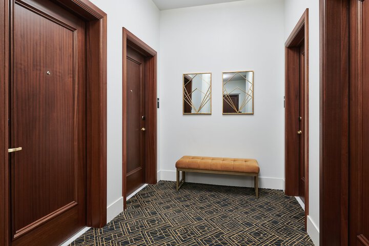 Ballroom/Hall 43 of 49