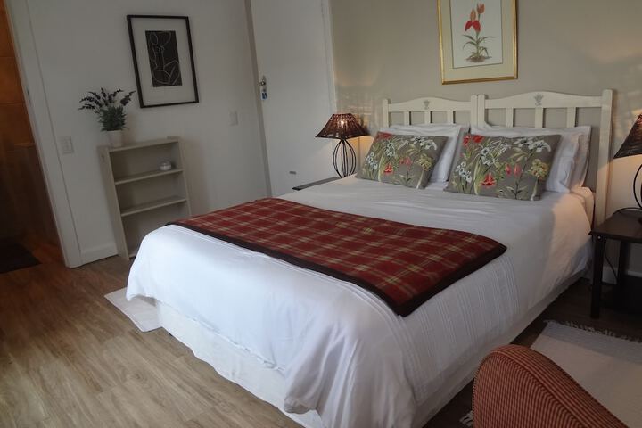 Room 4 of 54