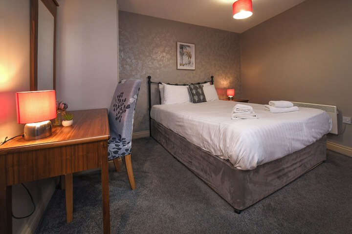 Room 15 of 216