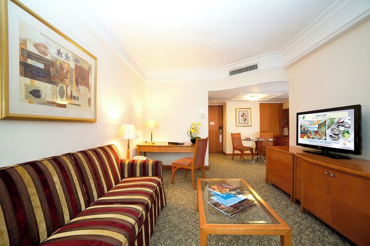 Room 19 of 47