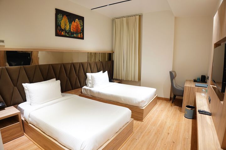 Room 28 of 56