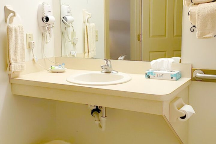 Bathroom sink