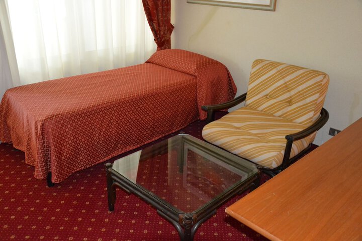 Room 22 of 53