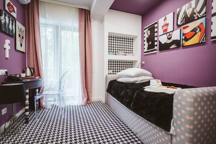Room 18 of 41