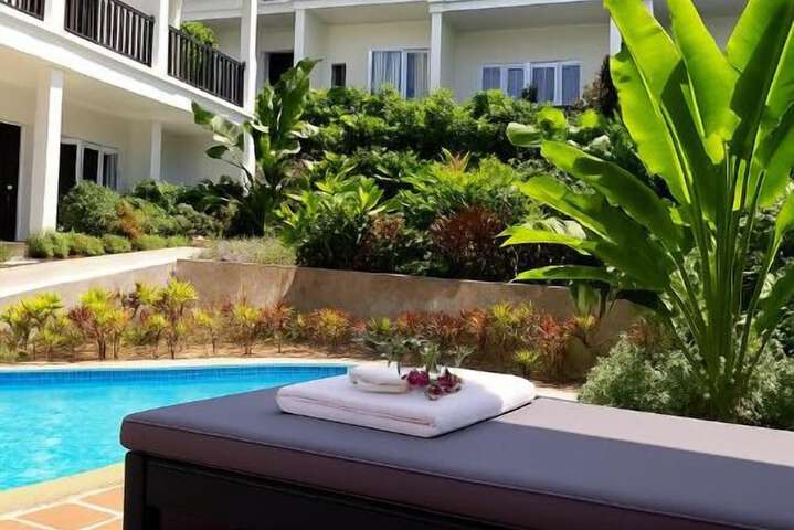 Pool 14 of 34