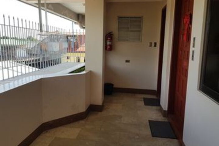 Ballroom/Hall 15 of 26