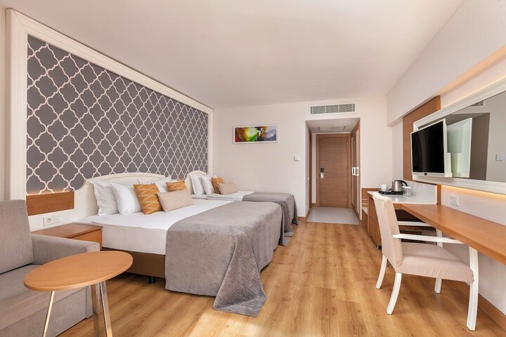 Room 17 of 280