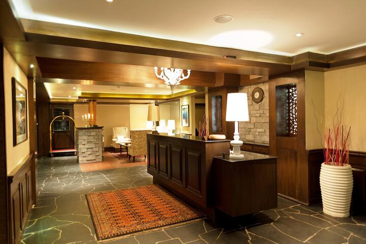 Hotel Interior 4 of 84
