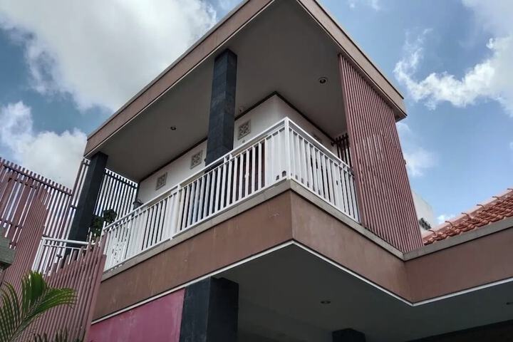 OYO 94789 Adihan Homestay Canggu