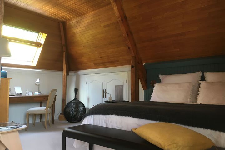 Room 28 of 38