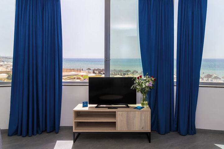 Room 15 of 67