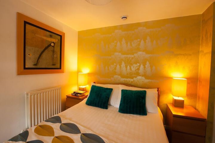 Room 8 of 21