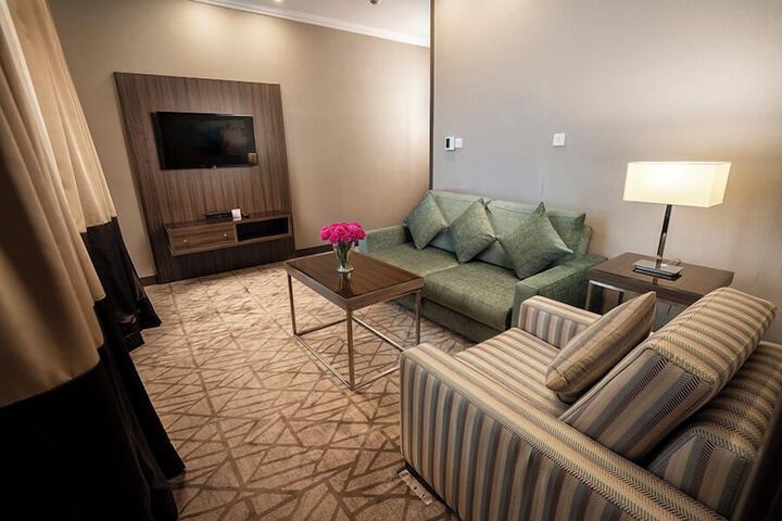 Room 15 of 24
