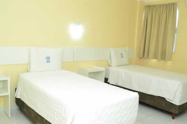 Room 8 of 26