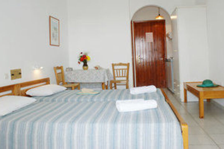 Room 17 of 48