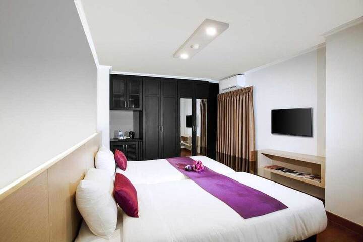 Room 15 of 39