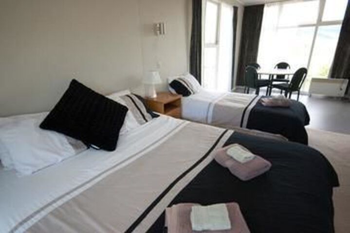 Room 25 of 31