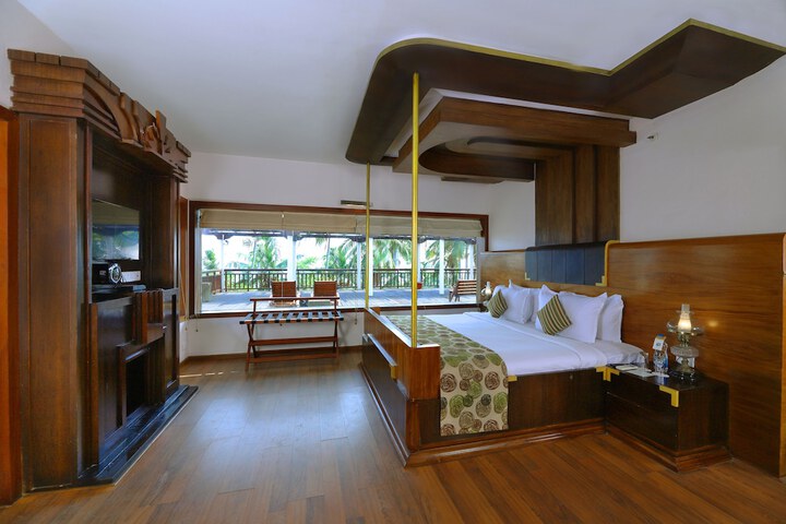 Room 8 of 97