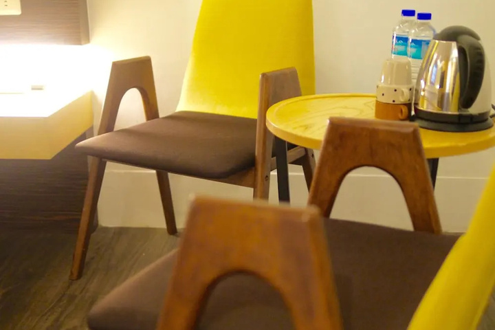 Room 14 of 22
