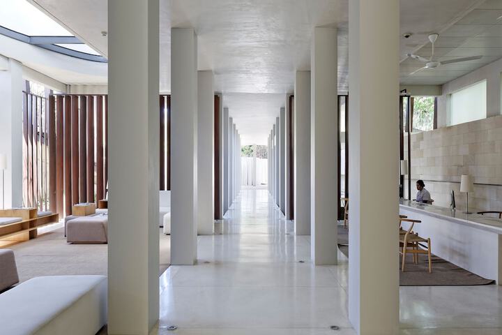Lobby Photos