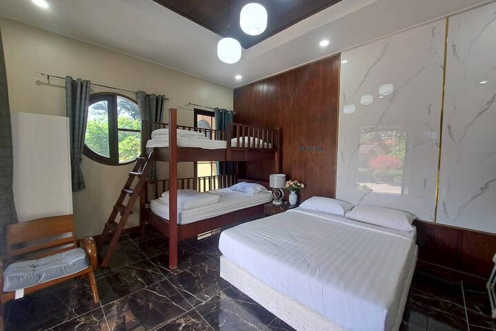 Room 9 of 60