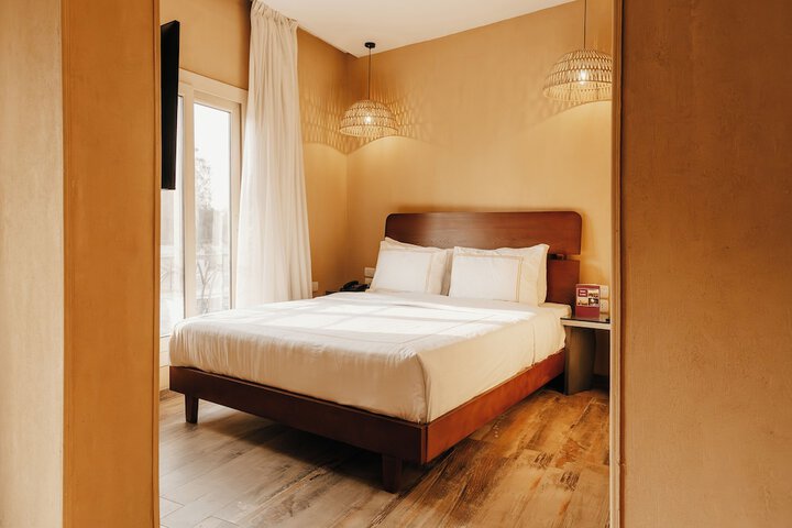 Room 44 of 130