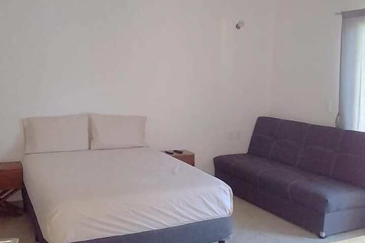 Room 8 of 47