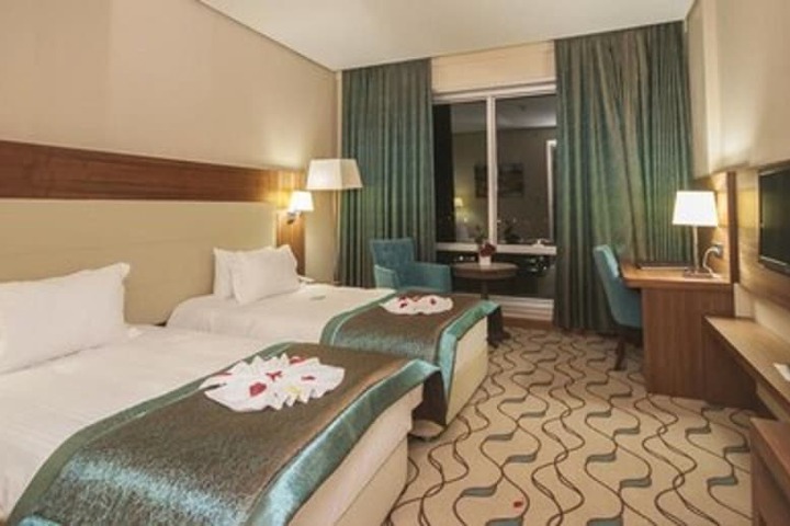 Room 13 of 49