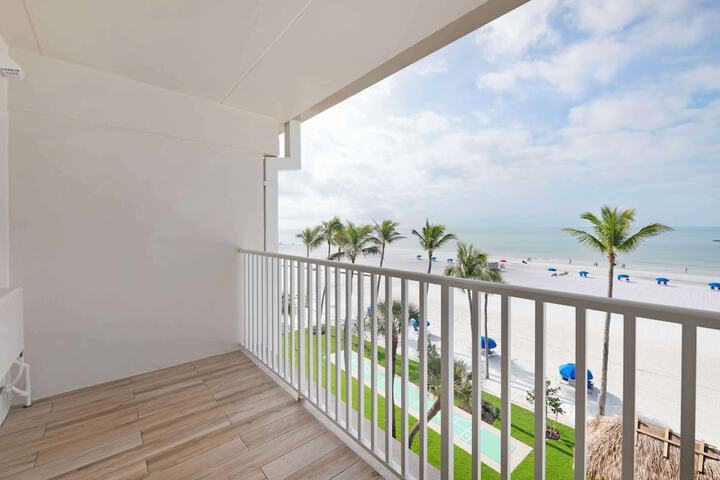 Beach/ocean view