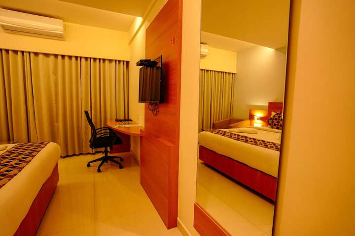 Room 7 of 38