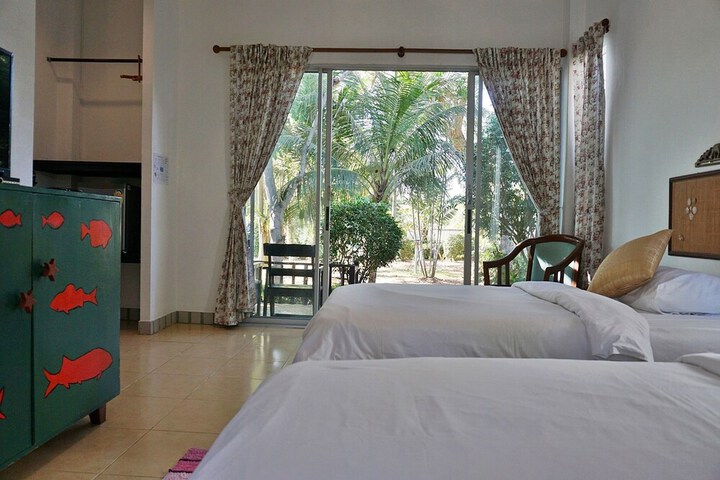Room 42 of 127