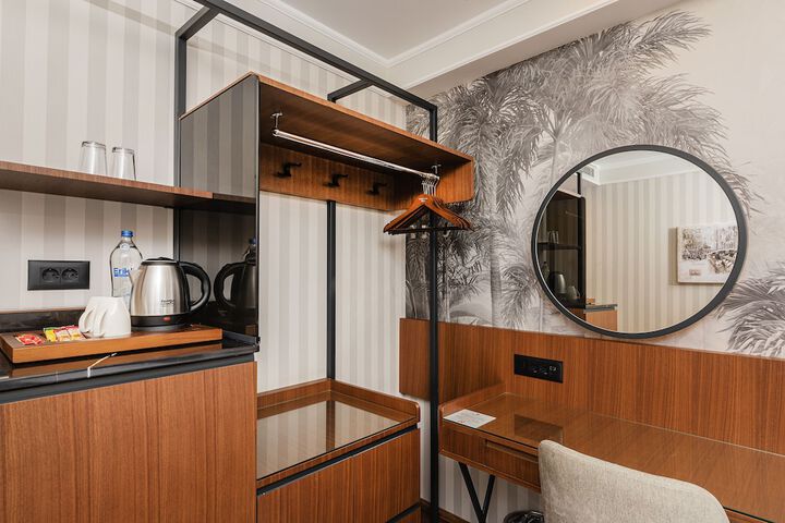 Room 51 of 130