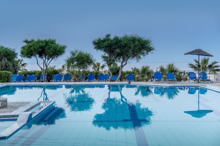 Pool 26 of 51