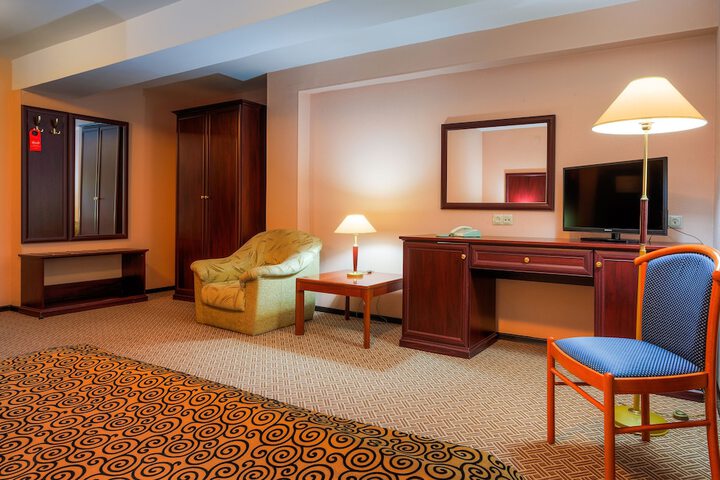 Room 23 of 52