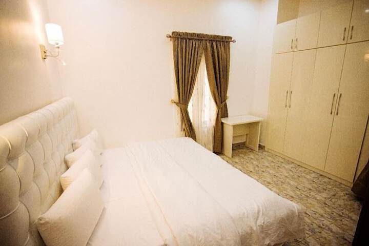 Room 6 of 58