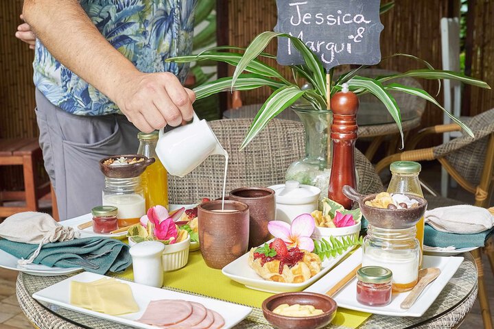Breakfast/Coffee Service 54 of 79